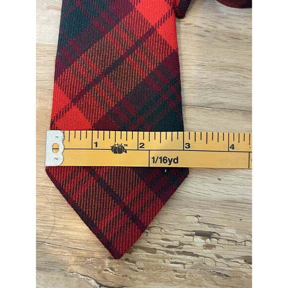 VTG Lochcarron Scotland Tie "Thomson Tartan" Red Plaid 100% Wool Plaid Holiday - Picture 3 of 7